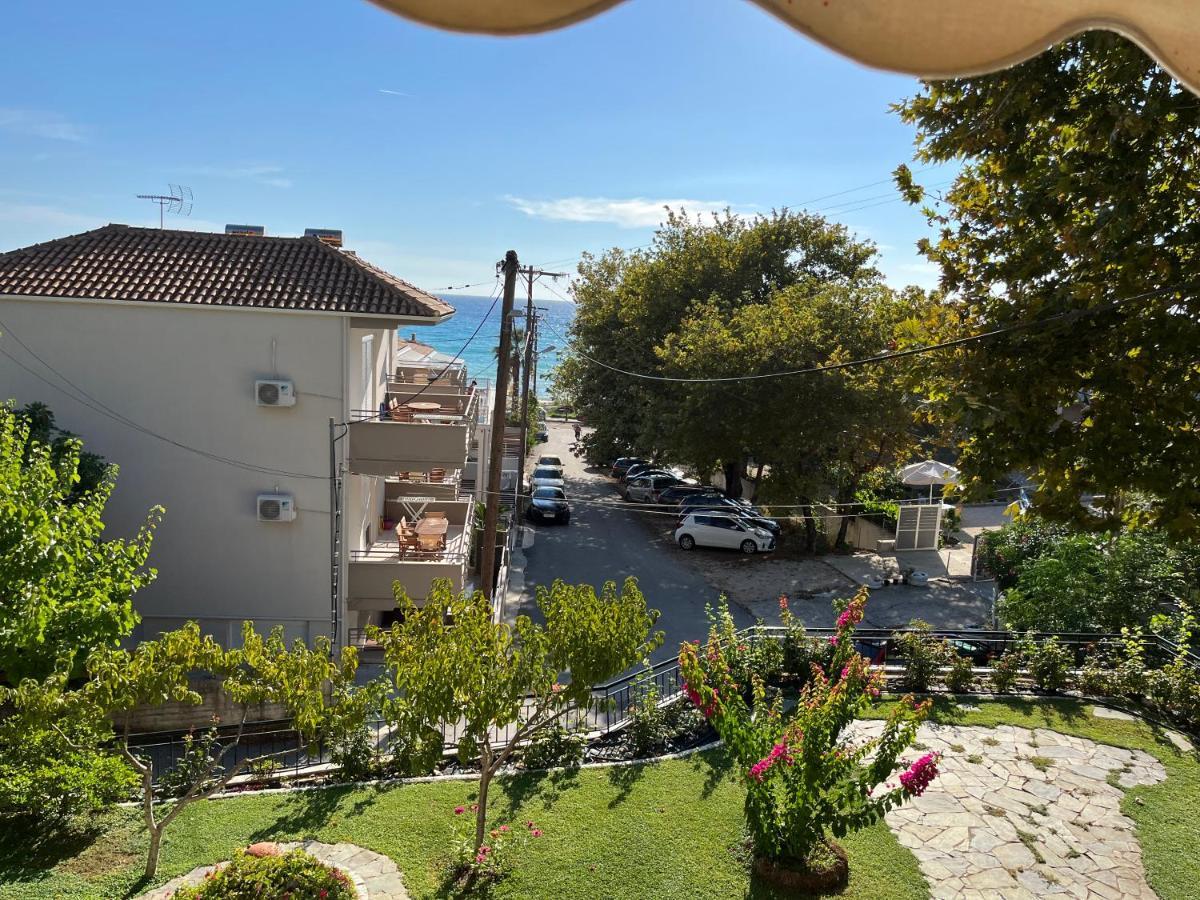 Chita'S House Villa Paralia Vrachou Exterior photo